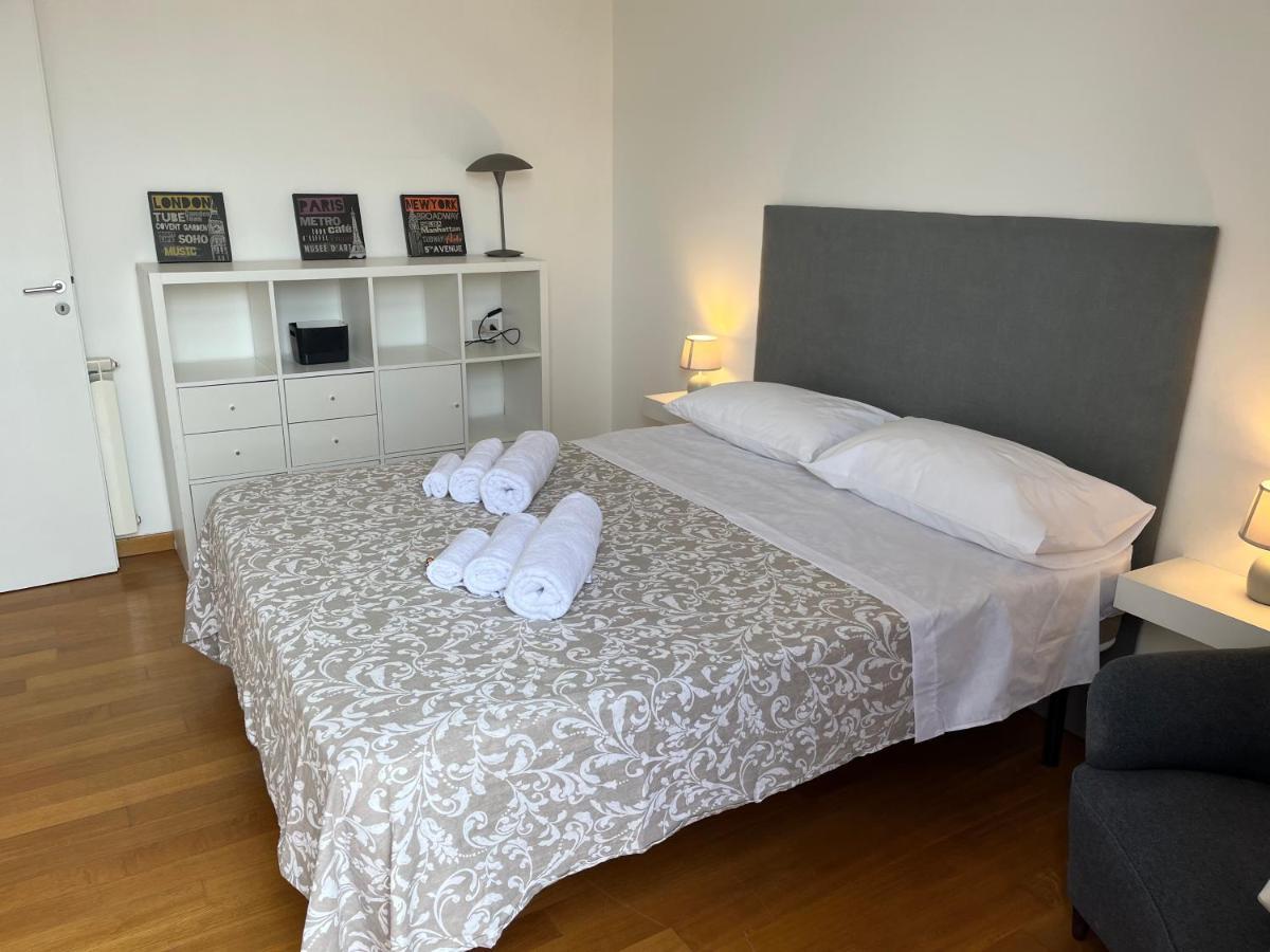 Politeama Suite In The Heart Of The City Palermo Luaran gambar